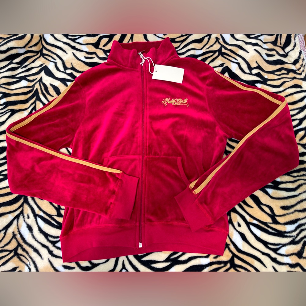 Red/gold jacket